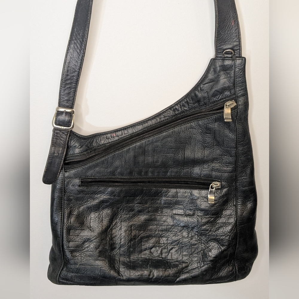 Due Fratelli Vintage 90s Genuine Leather Asymmetrical Shoulder Bag Black Y2K